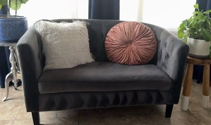 Gray Velvet Tufted Loveseat Sofa