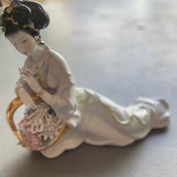 Large China  Women Figuring 