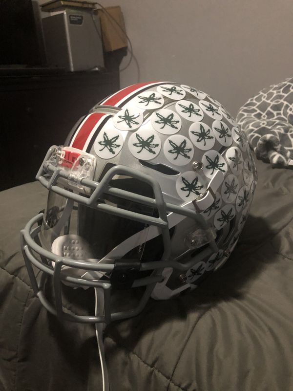 Ohio State Buckeyes. Schutt F7 Adult Large Football Helmet. for Sale in