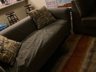 Grey Couch! Good condition $60