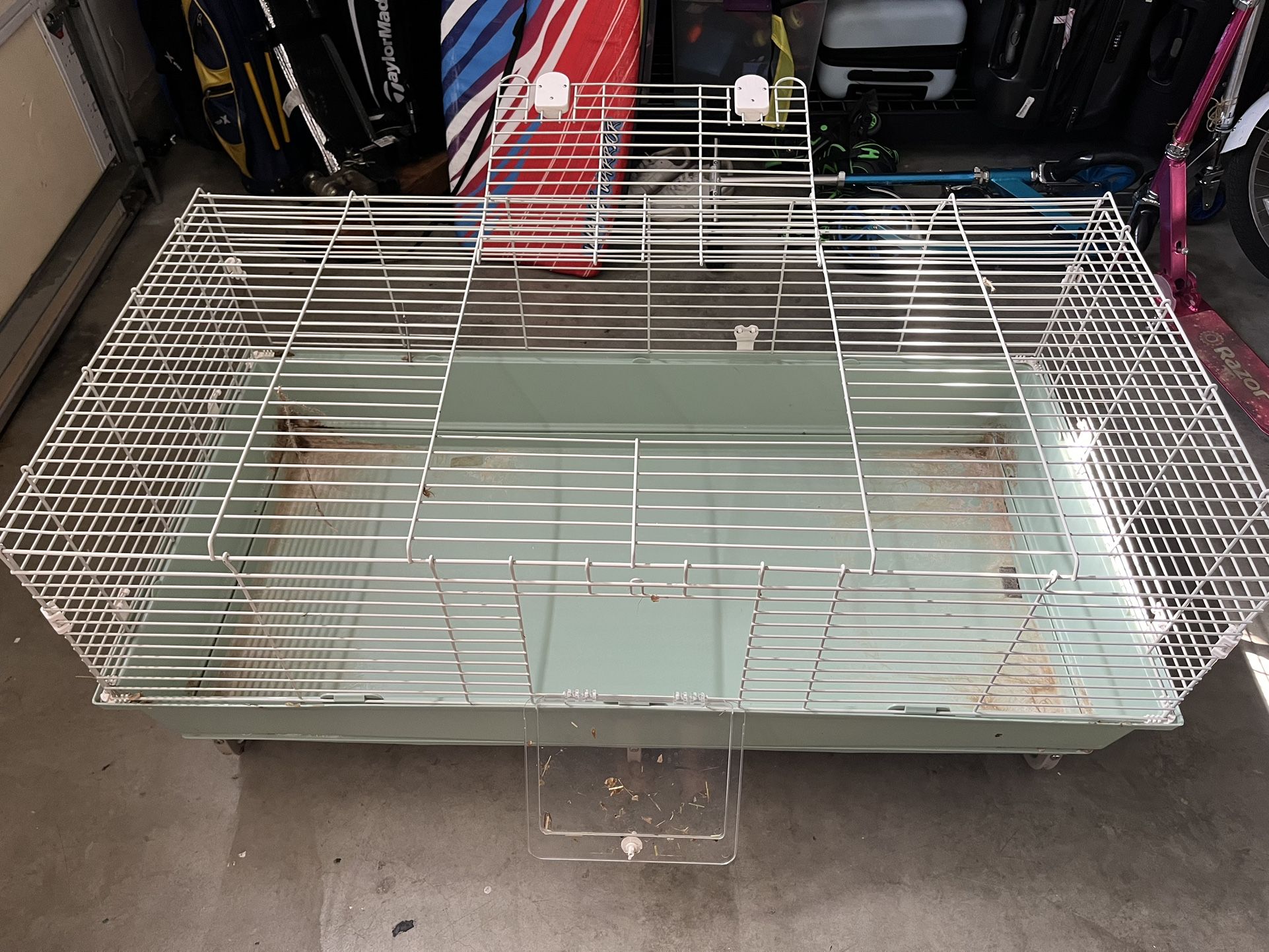 Animal Cage/Kennel