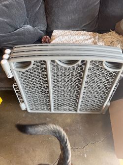 Baby gate