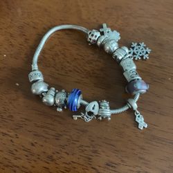 Pandora bracelet With Charms