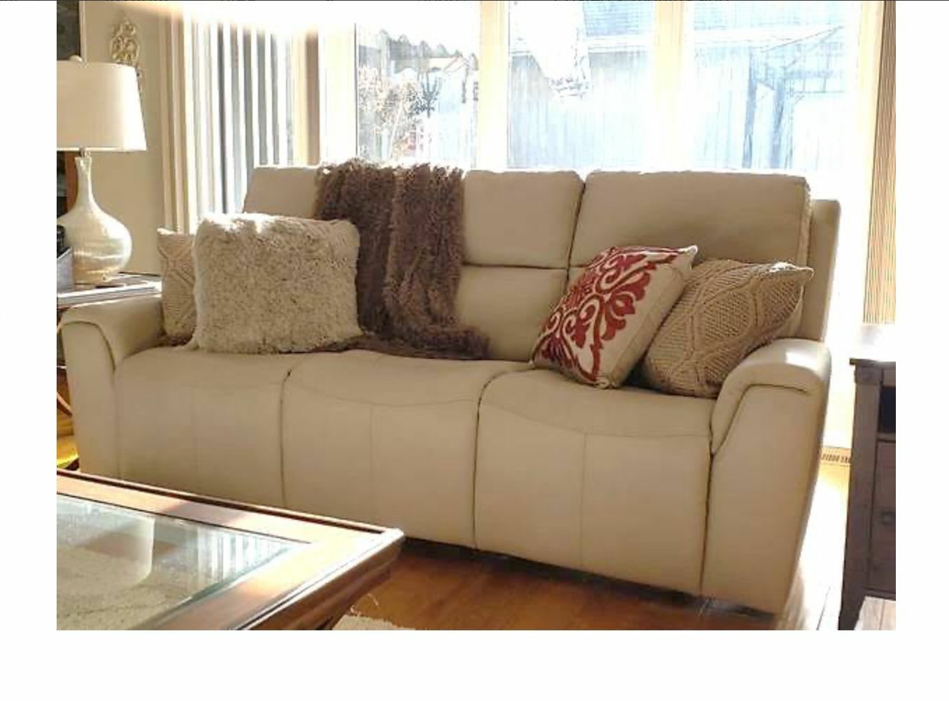 REDUCTION! THE BEST! FLEXSTEEL LEATHER RECLINING SOFA - $899