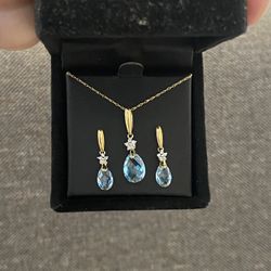 10K GOLD AQUAMARINE DIAMOND NECKLACE 