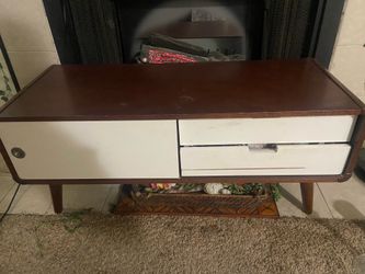 Tv table
