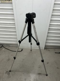 Collapsing Adjustable Camera Tripod