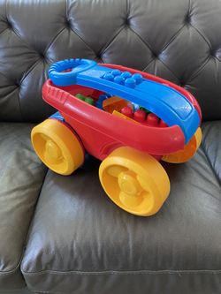 Mega Bloks Wagon