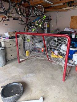 Hockey goal