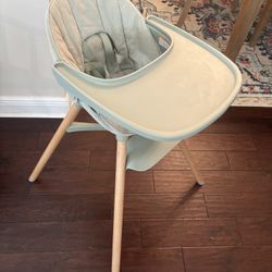 Lalo High Chair and booster Kit