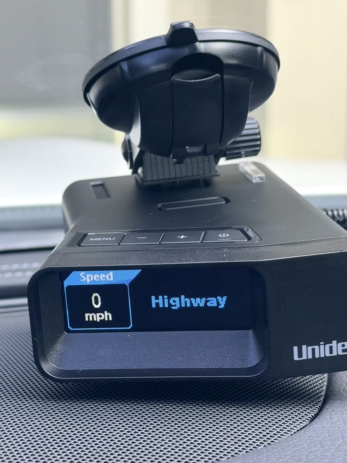 Uniden R7 Radar Detector for Sale in Bellevue, WA - OfferUp