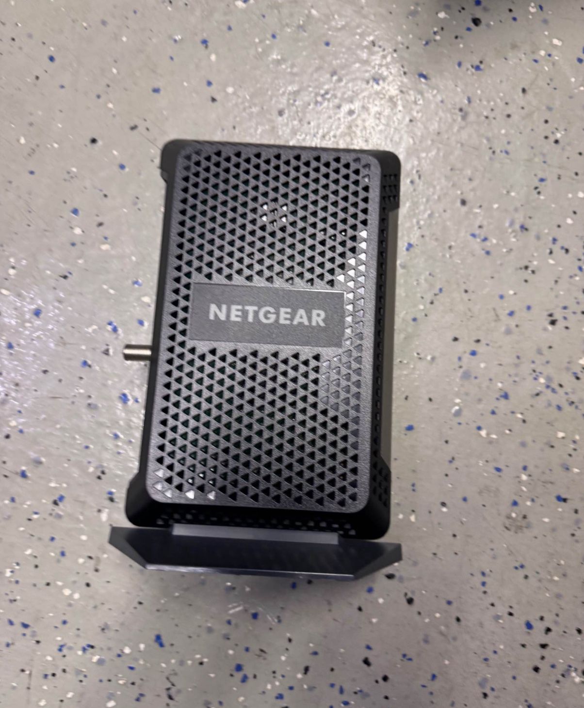 NETGEAR CM1000V2 DOCSIS 3.1 Cable Modem 1000 Mbps Ethernet Black w/ Adapter