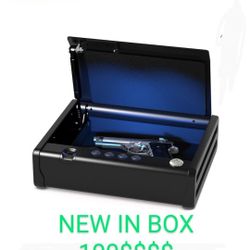 Brand New Sentrysafe BIOMETRIC gun safe.