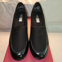 Munro Black Woman's Shoes, Size 8