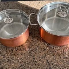 Gorgeous set of copper/ stainless steel cookware. saucepan and a stockpot with lids