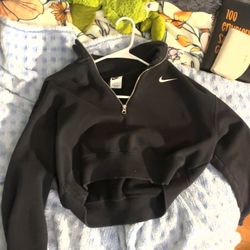 Cropped Nike zip up jacket