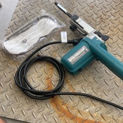 Makita 9032 Belt Sander . New 