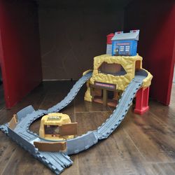 Thomas And Friends Take & Play