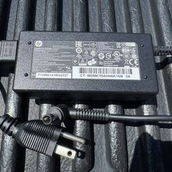 HP Laptop Monitor AC Power Adapter 19.5 V 65 W Power Cord