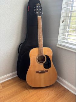 Laurel Canyon LD-100 Acoustic Guitar + Road Runner Padded Gig Bag