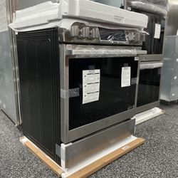 Lg Studio 30” Smart Dual Fuel Range New 