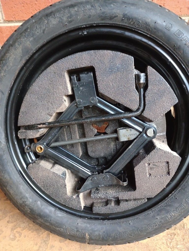 O8 Subaru Legacy Outback Spare Tire With Jack And Lug Wrench