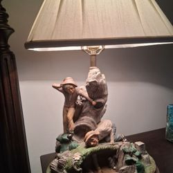 Vintage Golf Hand Painted And Cute Lamp.