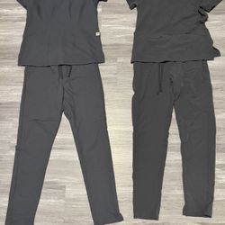 Women’s Scrubs 