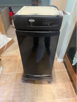 Whirlpool Trash Compactor Black