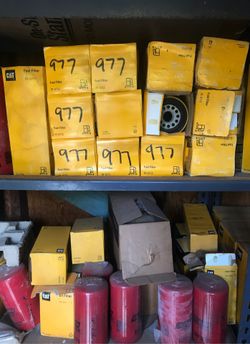 Fuel filters for 977 tractor