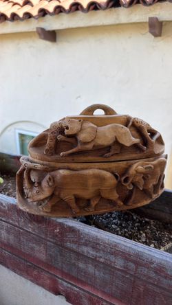 Hand carved jewelry box