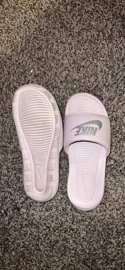 Size 10 Light Pink Nike Slides