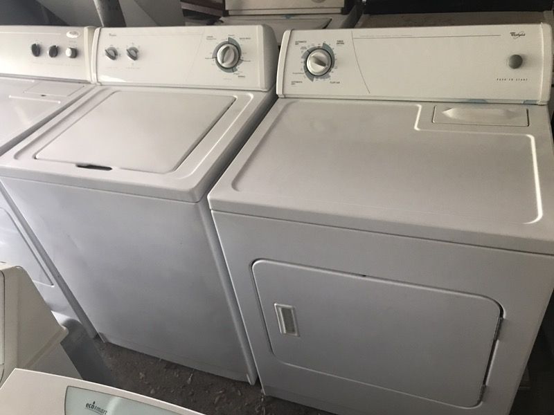 Washer dryer set