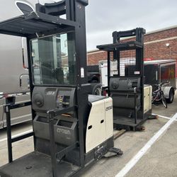 2 Crown Forklifts Both Run Great 