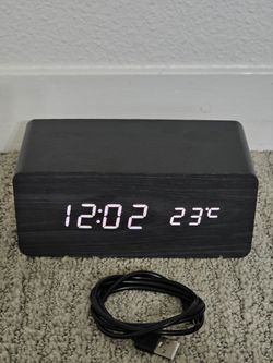 Executive Digital Clock