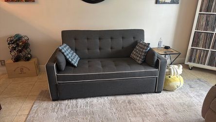 Sofa Bed ( PRISTINE CONDITION ) ( PRICE NEGOTIABLE )