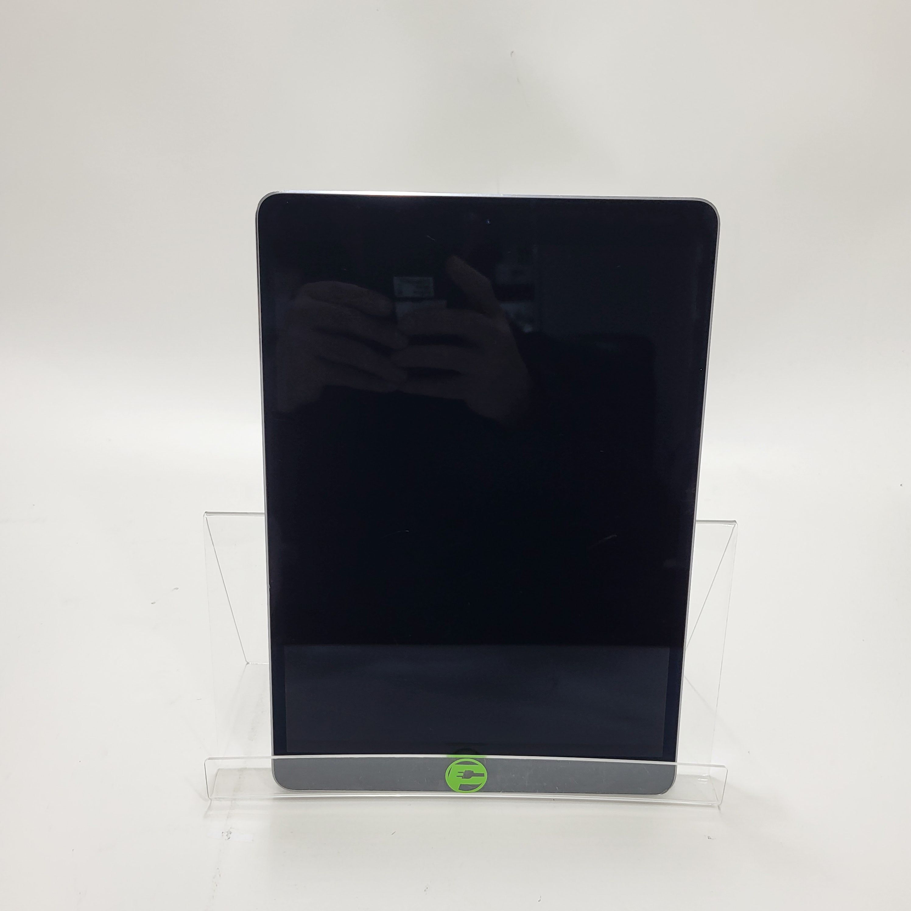 WiFi Only Apple A1701 64GB Space Gray MQDT2LL/A