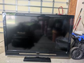 📺 Sony Bravia 46” TV