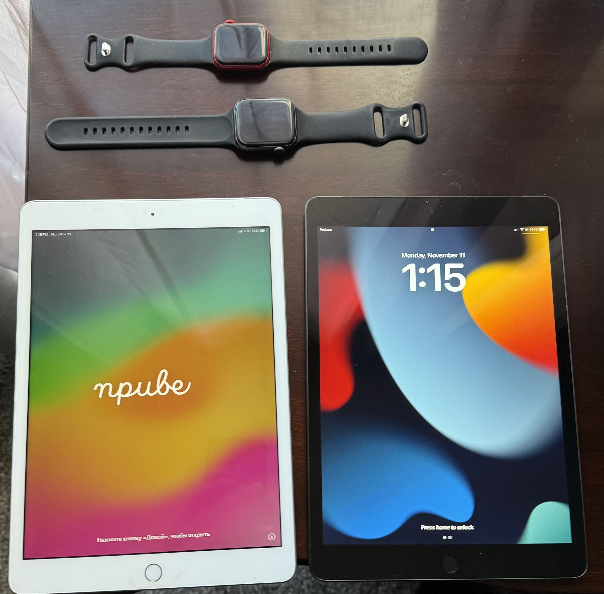 Apple iPads & Watch’s