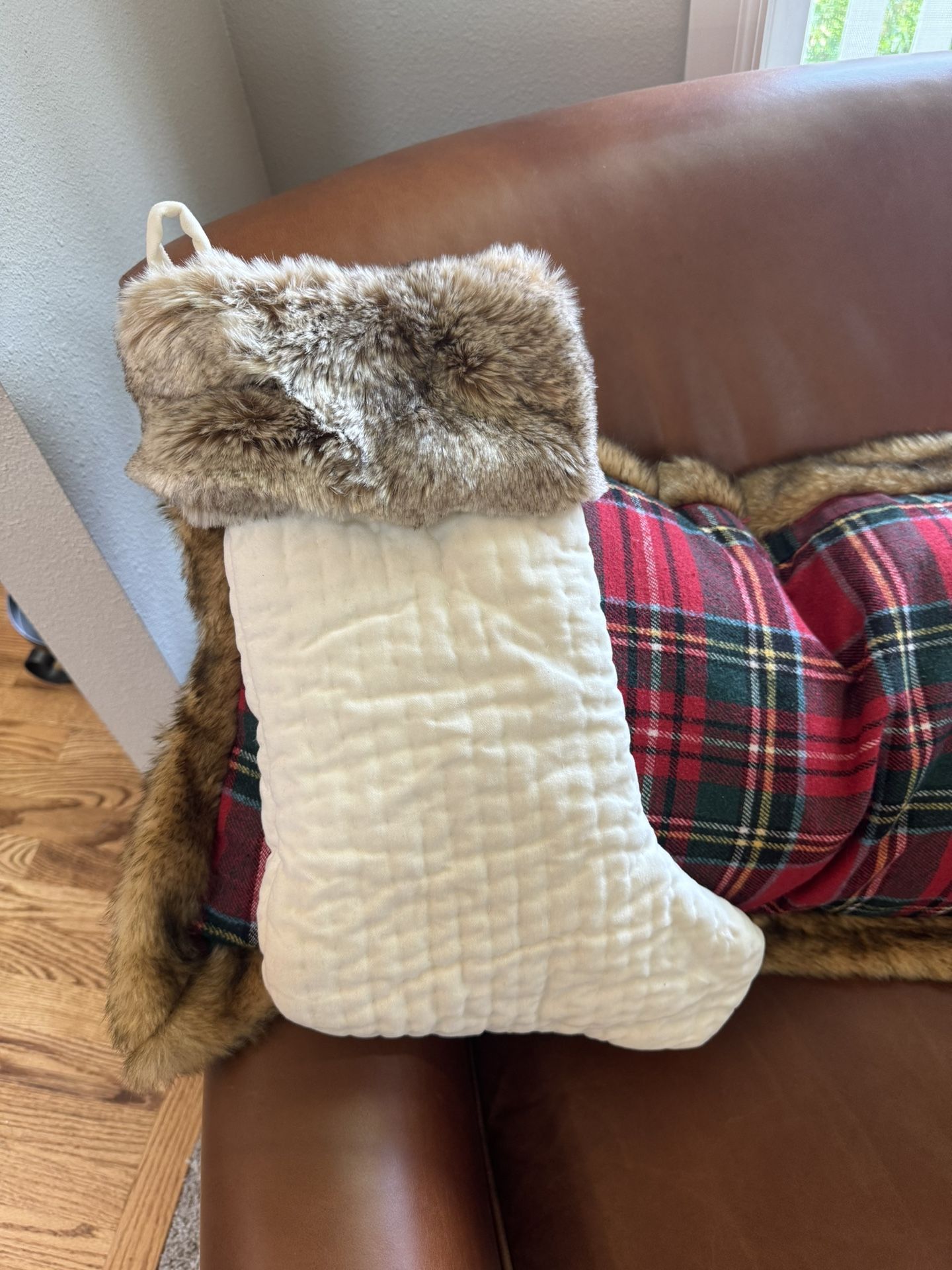 Pottery Barn Ivory Fur Stocking for Sale in Bonney Lake, WA OfferUp