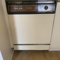 Dishwasher 