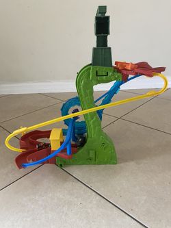 Thomas & Friends Trains & Cranes Super Tower Track Set