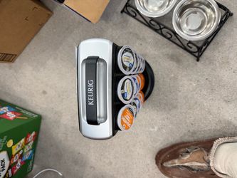 Keurig pod holder does not come with the pods