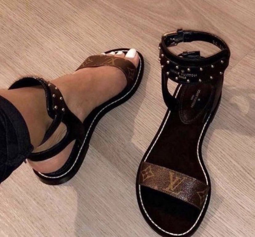 Louis Vuitton nomad sandals- size 38 for Sale in Miami, FL - OfferUp