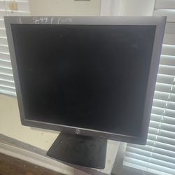 $ 3 monitor