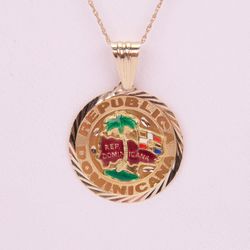 14k Yellow Gold Dominican Republic Enamel Pendant