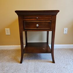 Accent Table