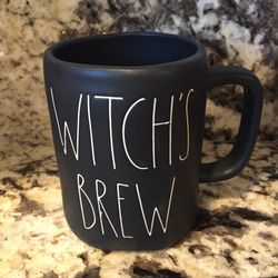 Rae Dunn WITCHS BREW Mug black Halloween 🎃👻 UFT ISO Spooky Hocus Pocus Black mug (trade only)(not for sale)