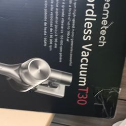 Dreametech Cordless Vacuum T30 New In Box