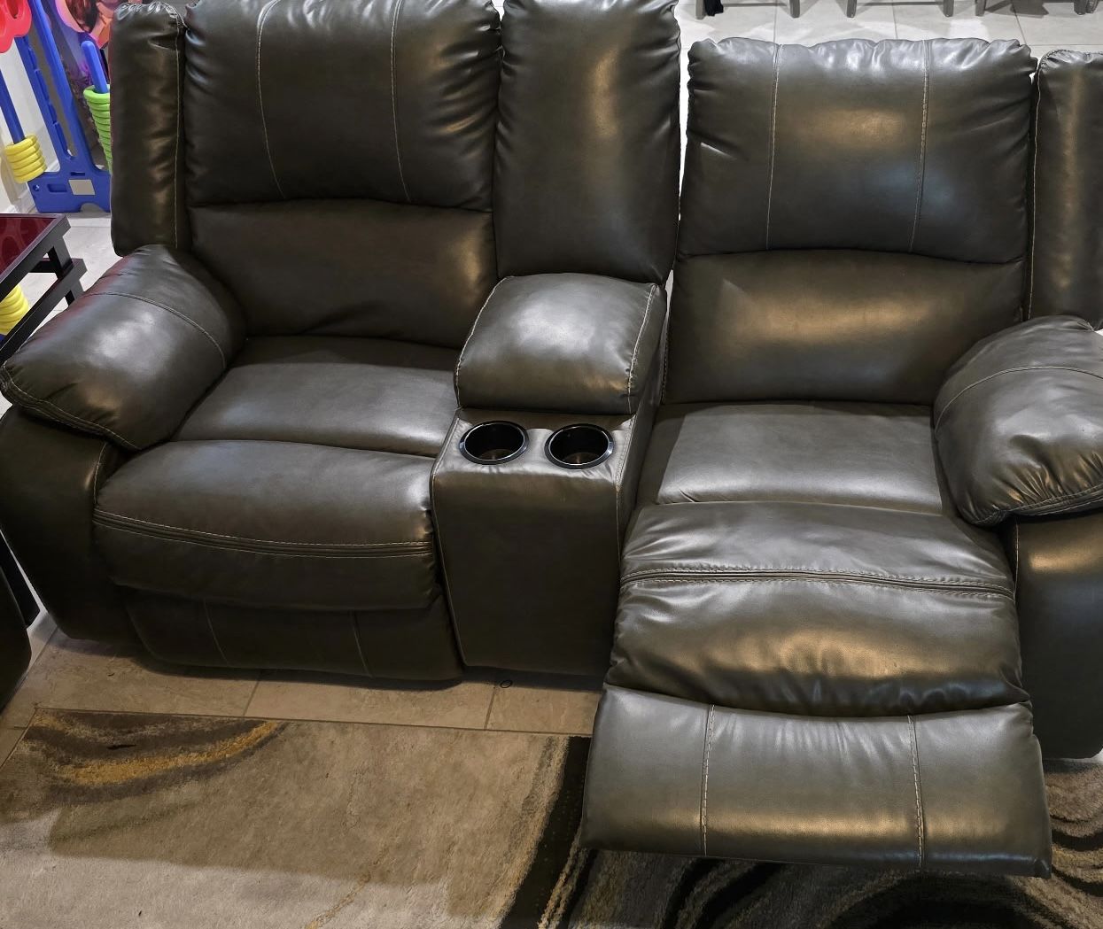 Sofa & Loveseat